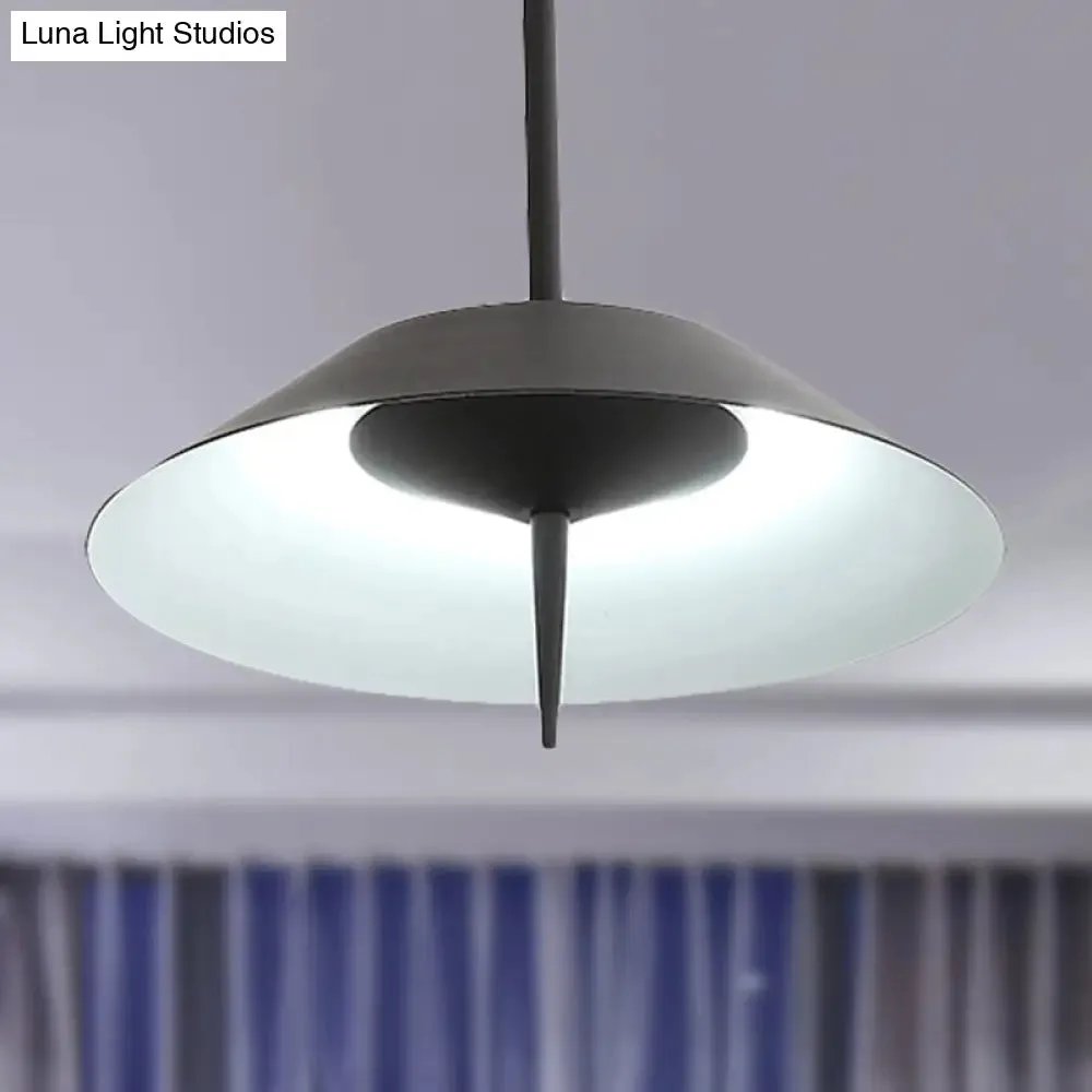 Metal Nordic Style Pendant Light - Black/Copper/Gold Cone Shade, Perfect for Dining Rooms