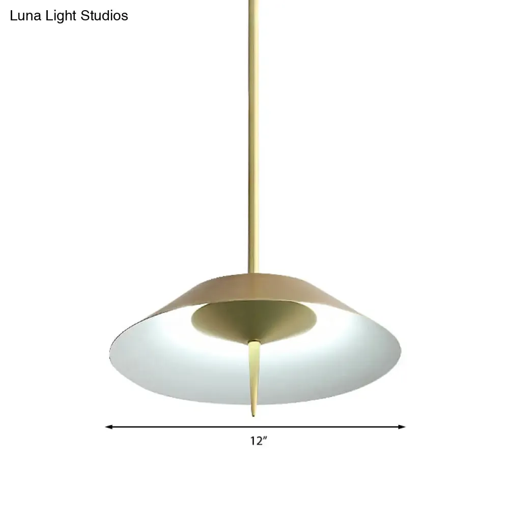 Metal Nordic Style Pendant Light - Black/Copper/Gold Cone Shade, Perfect for Dining Rooms