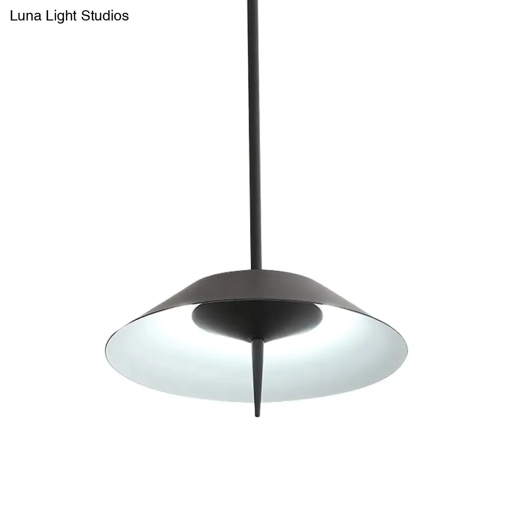 Metal Nordic Style Pendant Light - Black/Copper/Gold Cone Shade, Perfect for Dining Rooms