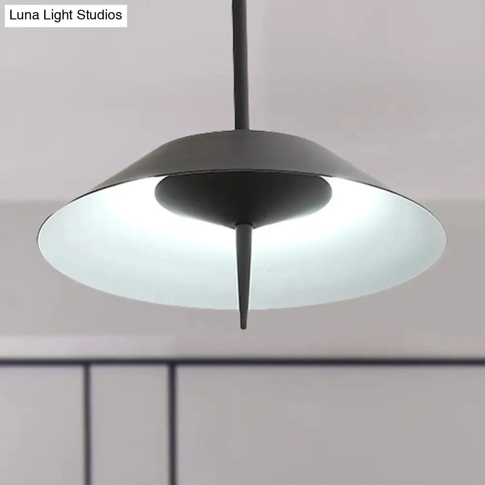 Metal Nordic Style Pendant Light - Black/Copper/Gold Cone Shade, Perfect for Dining Rooms