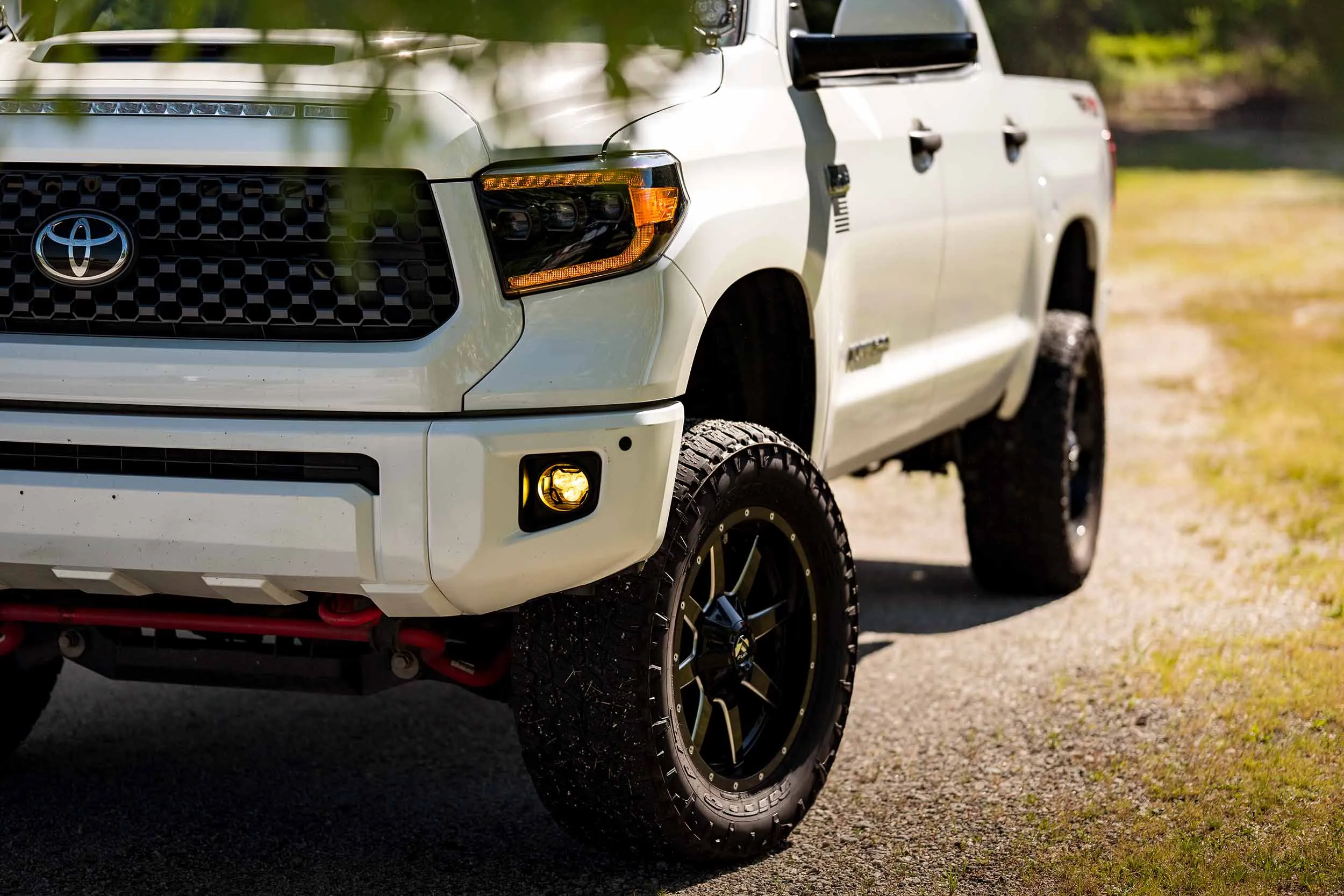 Morimoto Toyota Tundra (14-21) XB LED Headlights (Amber DRL)